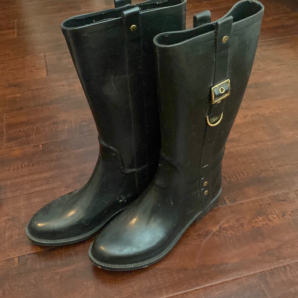 Women’s Black Rainboots - size 10